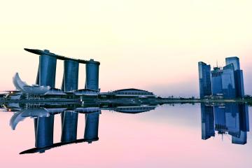 Marina-Bay-Reflections_AsianCha